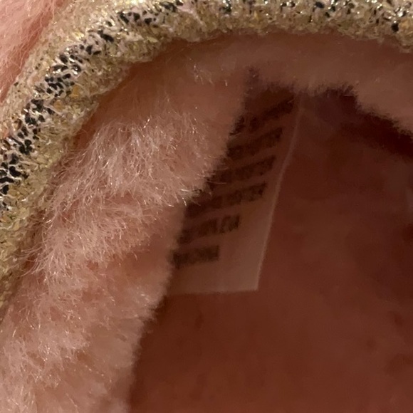 Laines London Slippers NWT Medium - Picture 14 of 16